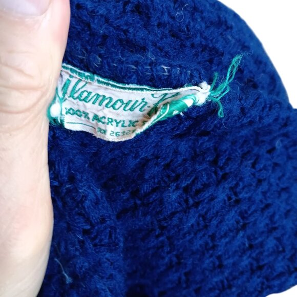 Small Vintage 1970s Womens Sweater Shawl Blue Cape Acrylic Net Woven Hippy Mod - Picture 3 of 7